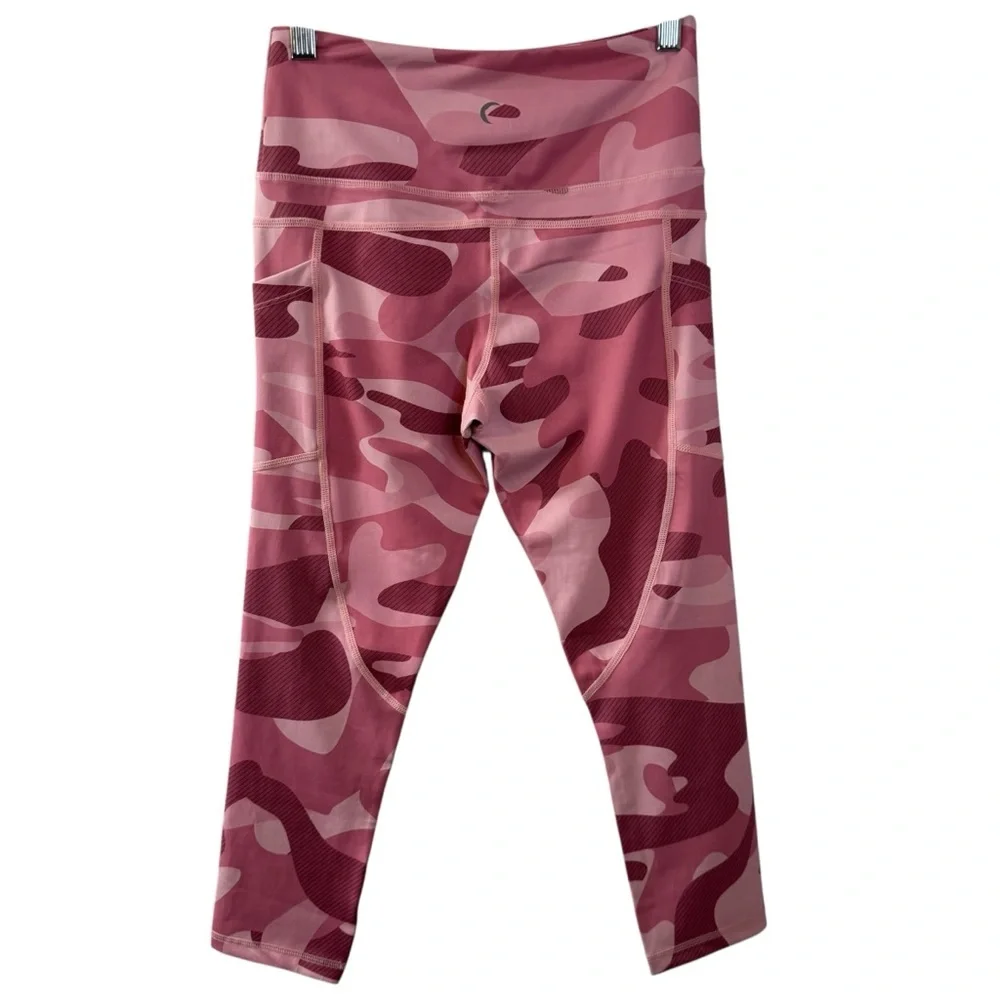 NWT ZYIA Pink Camo Pocket Light n Tight Hi-Rise Capris 20” Leggings Womens 4 - Picture 5 of 15